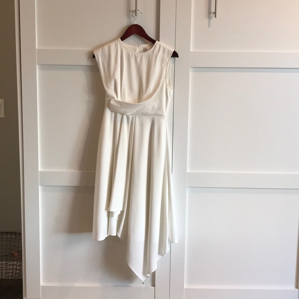 CHICWISH Your Showtime Asymmetric Dress White Med